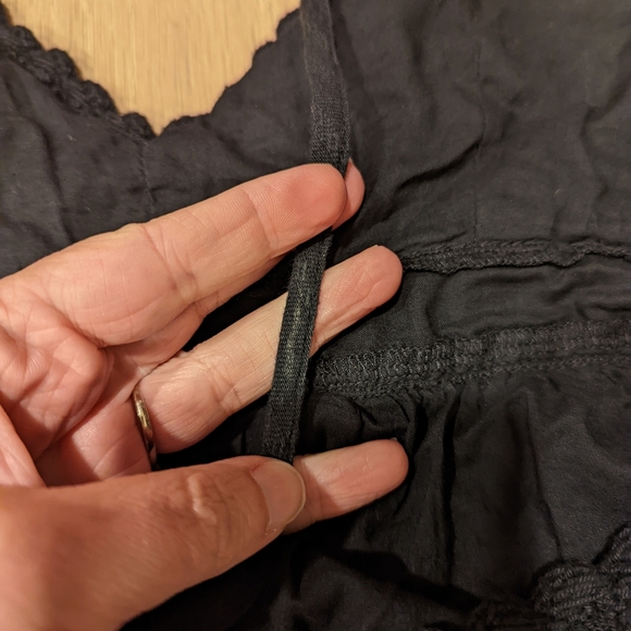 Flowy open back dress - Picture 2 of 8